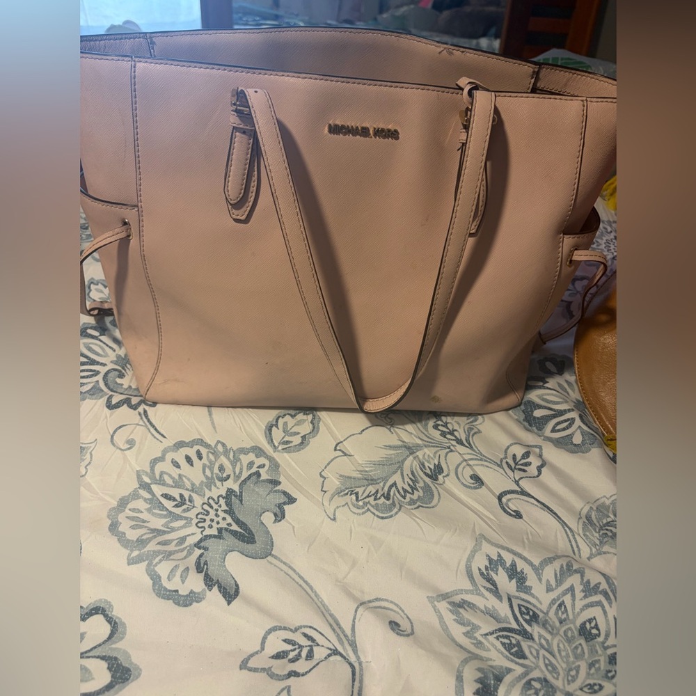 MICHAEL KORS Pale Pink Leather Tote